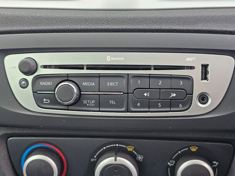RENAULT SCENIC