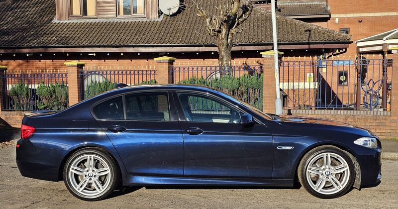 BMW 5 SERIES