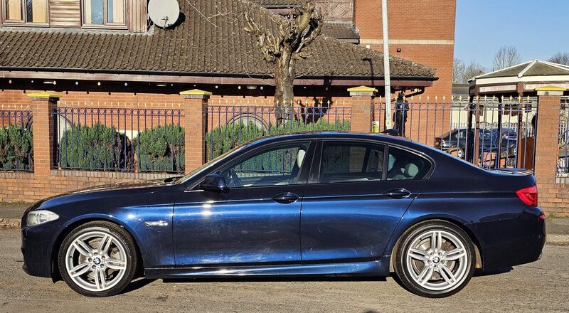 BMW 5 SERIES