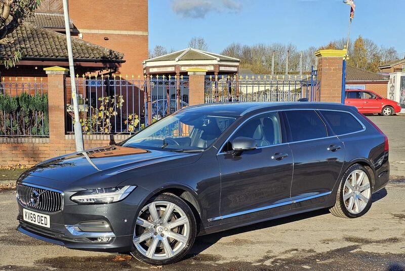 VOLVO V90