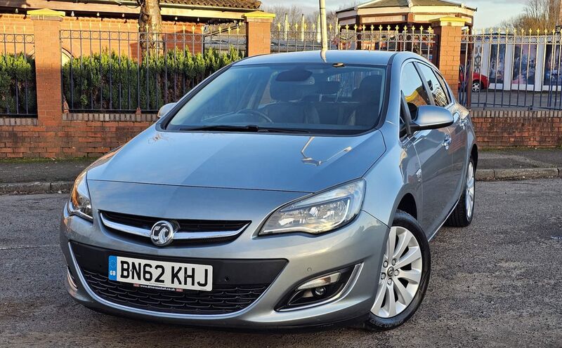 VAUXHALL ASTRA
