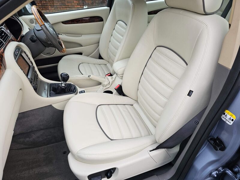 JAGUAR X-TYPE