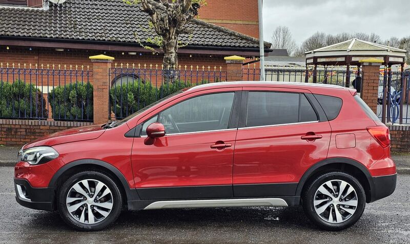 SUZUKI SX4 S-CROSS