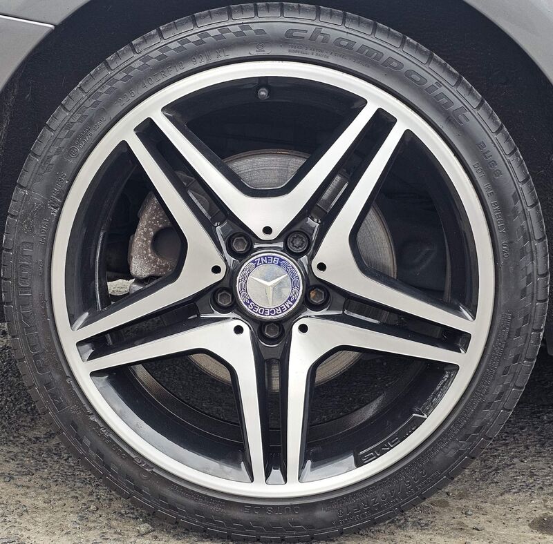 MERCEDES-BENZ CLA