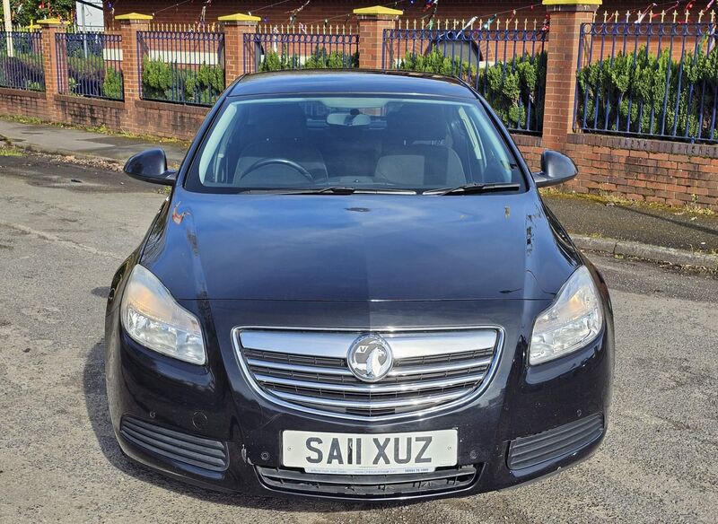 VAUXHALL INSIGNIA