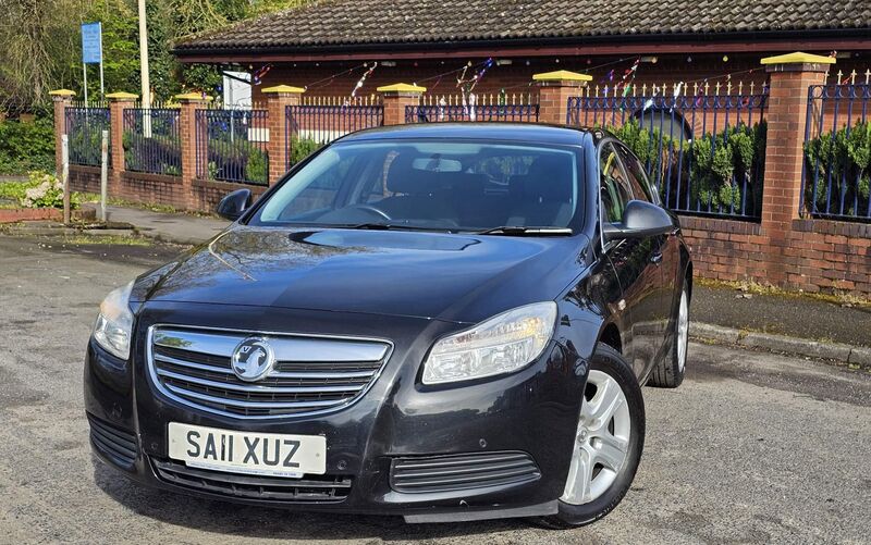 VAUXHALL INSIGNIA