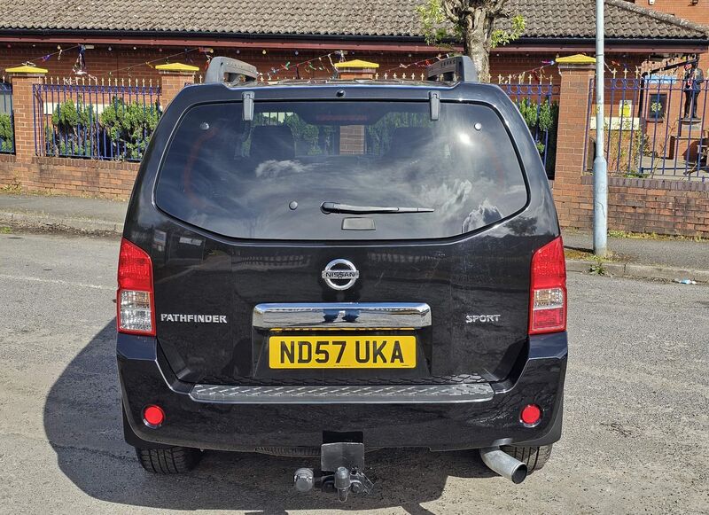NISSAN PATHFINDER