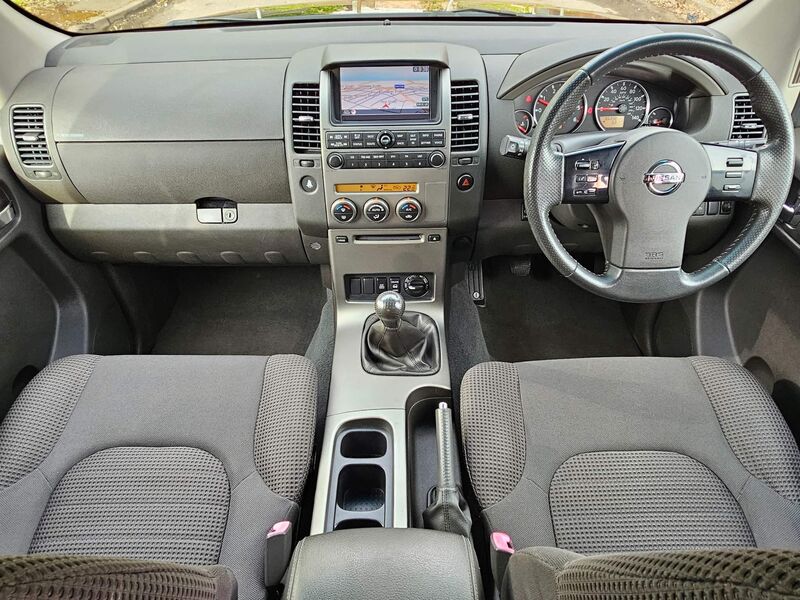 NISSAN PATHFINDER