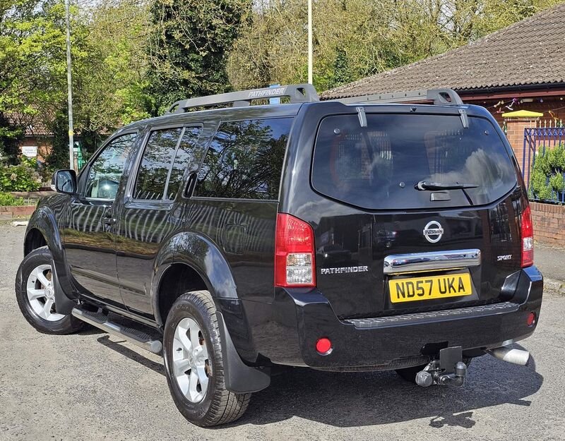 NISSAN PATHFINDER