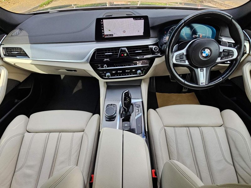BMW 5 SERIES