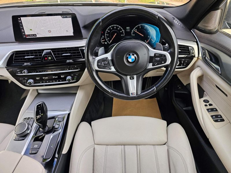 BMW 5 SERIES