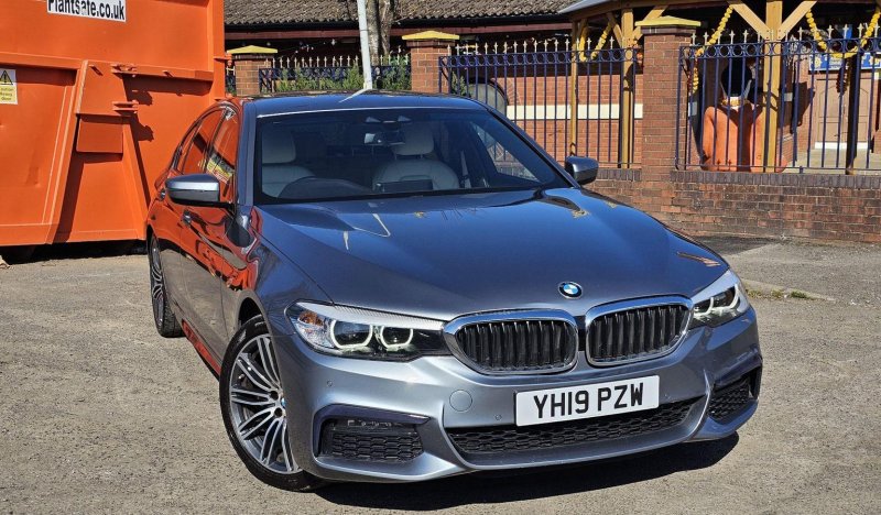BMW 5 SERIES