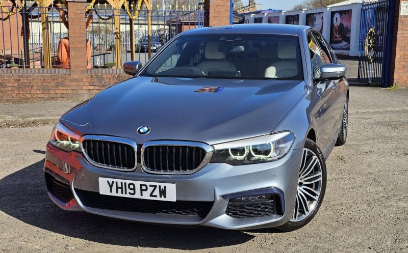 BMW 5 SERIES