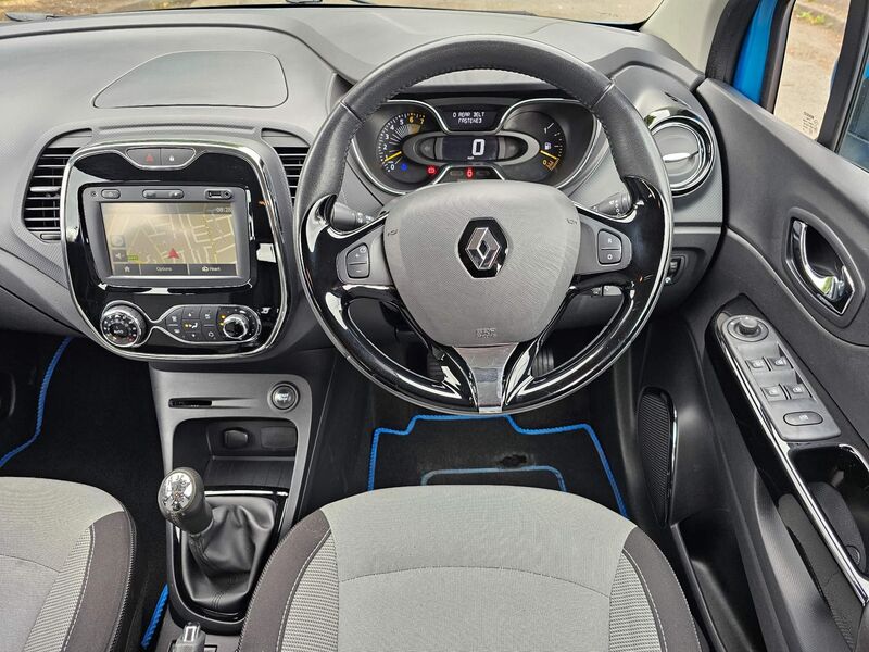 RENAULT CAPTUR
