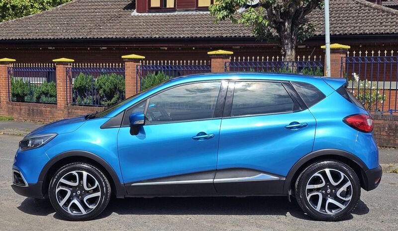 RENAULT CAPTUR