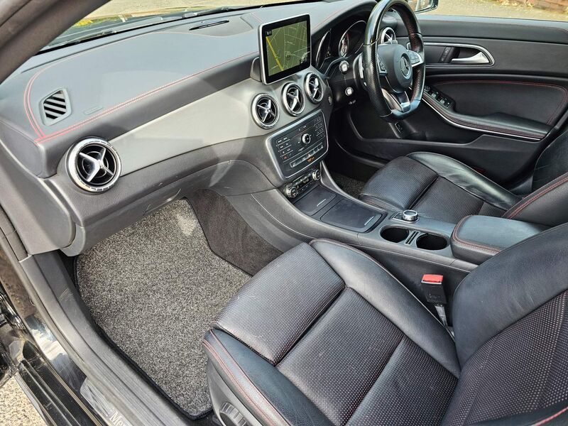MERCEDES-BENZ CLA