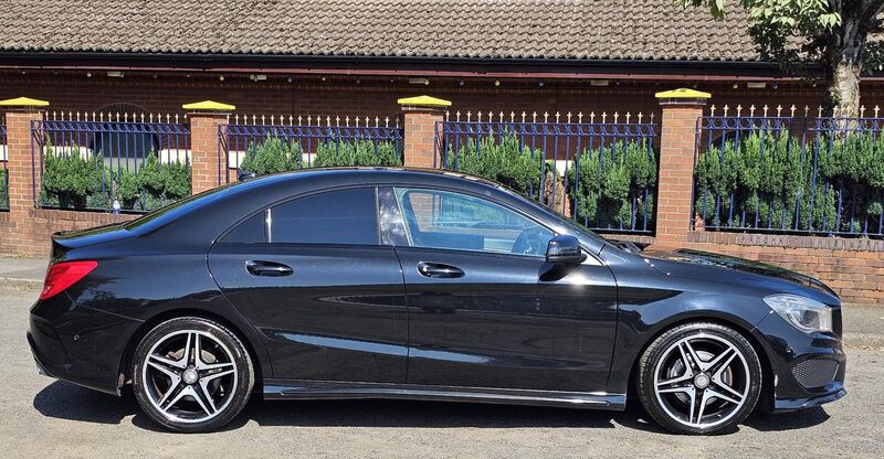 MERCEDES-BENZ CLA