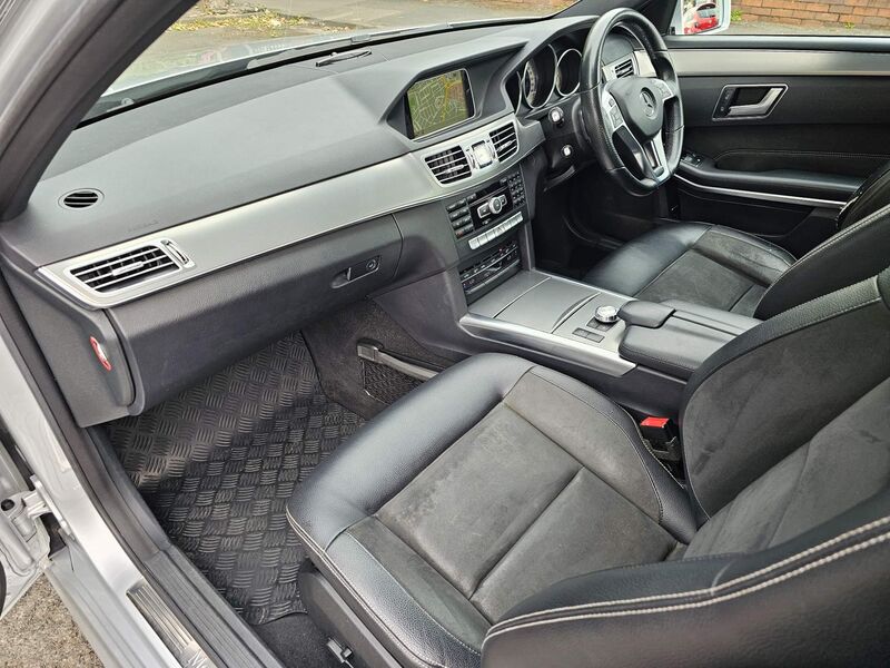 MERCEDES-BENZ E CLASS