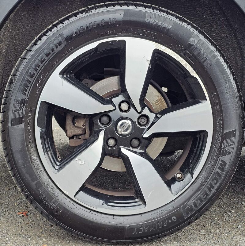 NISSAN QASHQAI