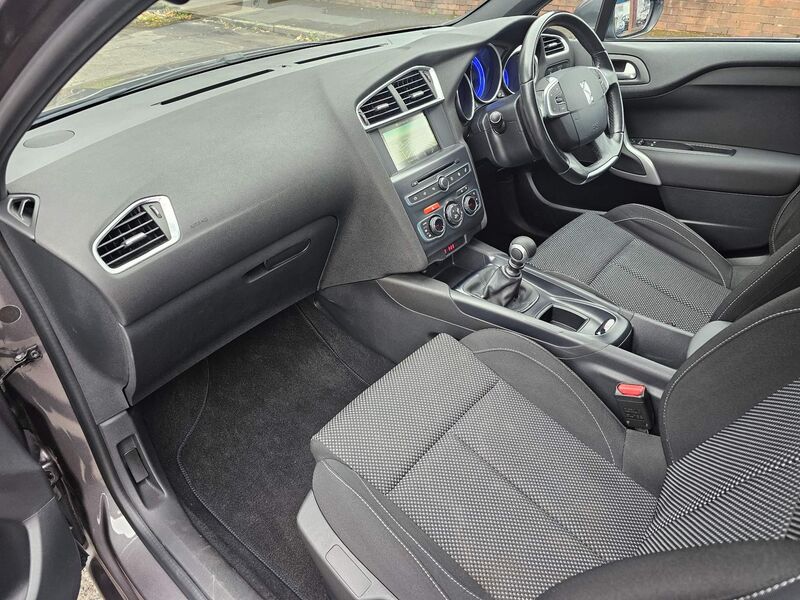 DS AUTOMOBILES DS 4