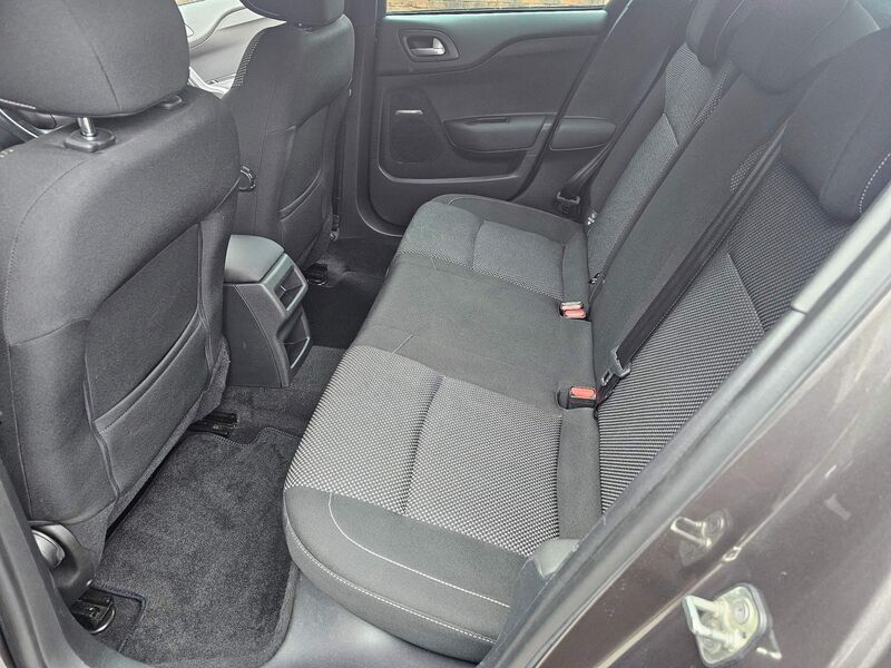 DS AUTOMOBILES DS 4
