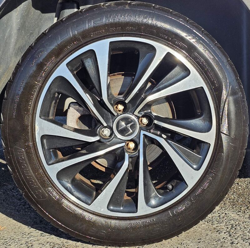 DS AUTOMOBILES DS 4