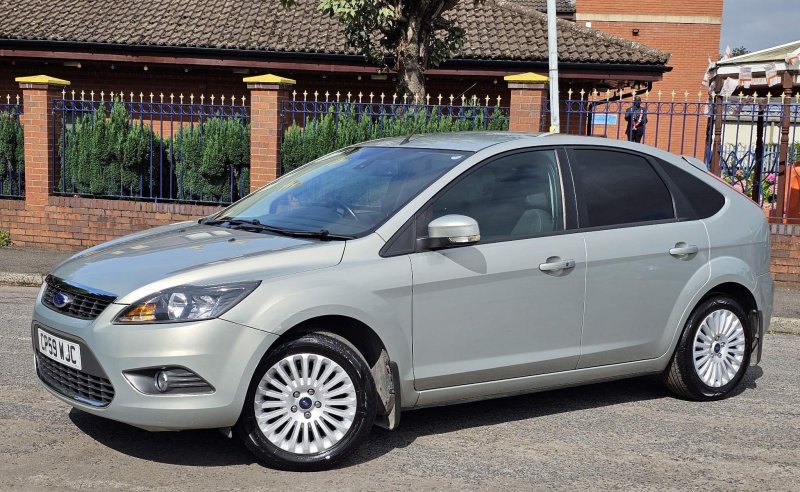 FORD FOCUS