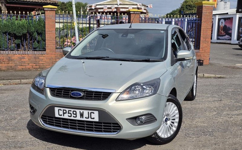 FORD FOCUS
