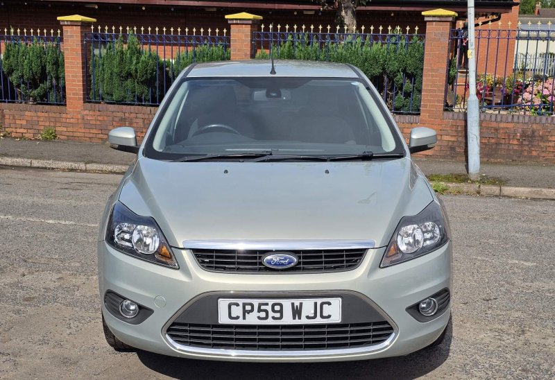 FORD FOCUS