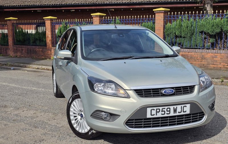 FORD FOCUS