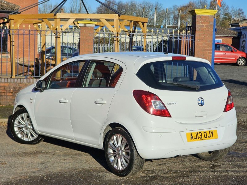VAUXHALL CORSA