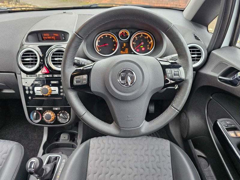 VAUXHALL CORSA