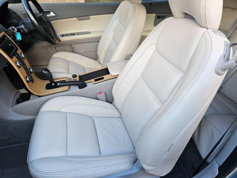 VOLVO C70