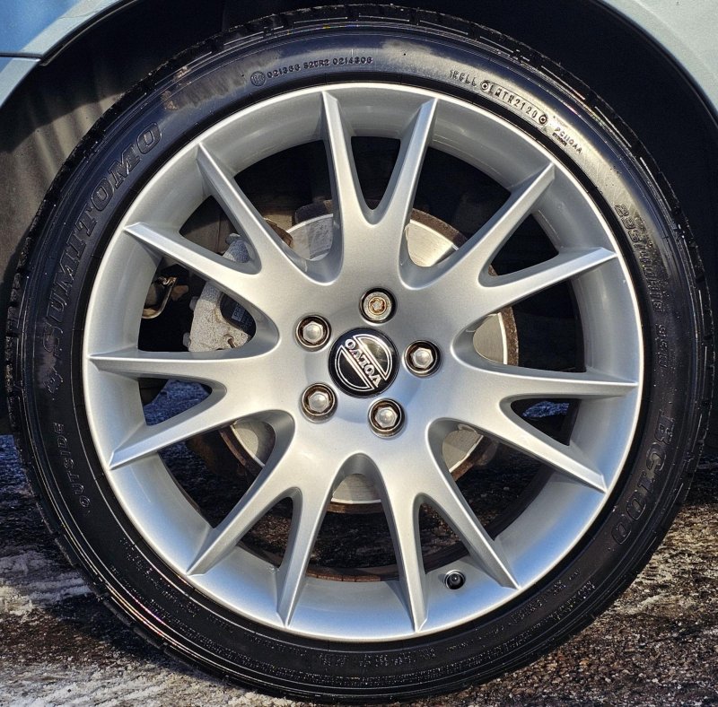 VOLVO C70