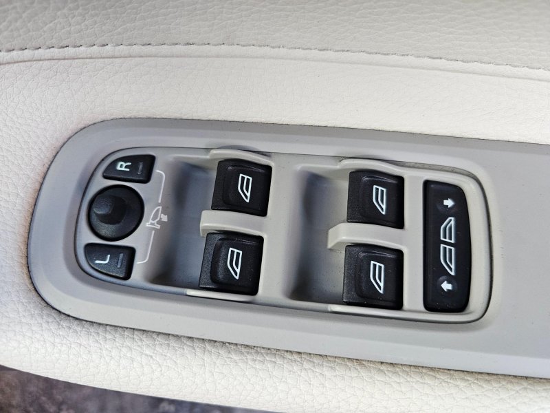 VOLVO C70