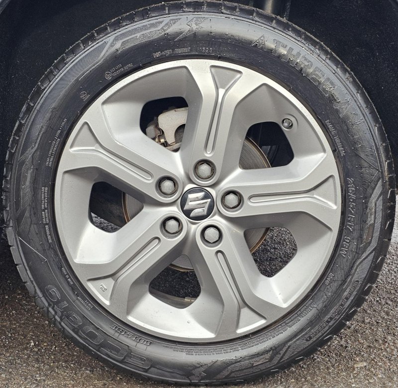 SUZUKI VITARA