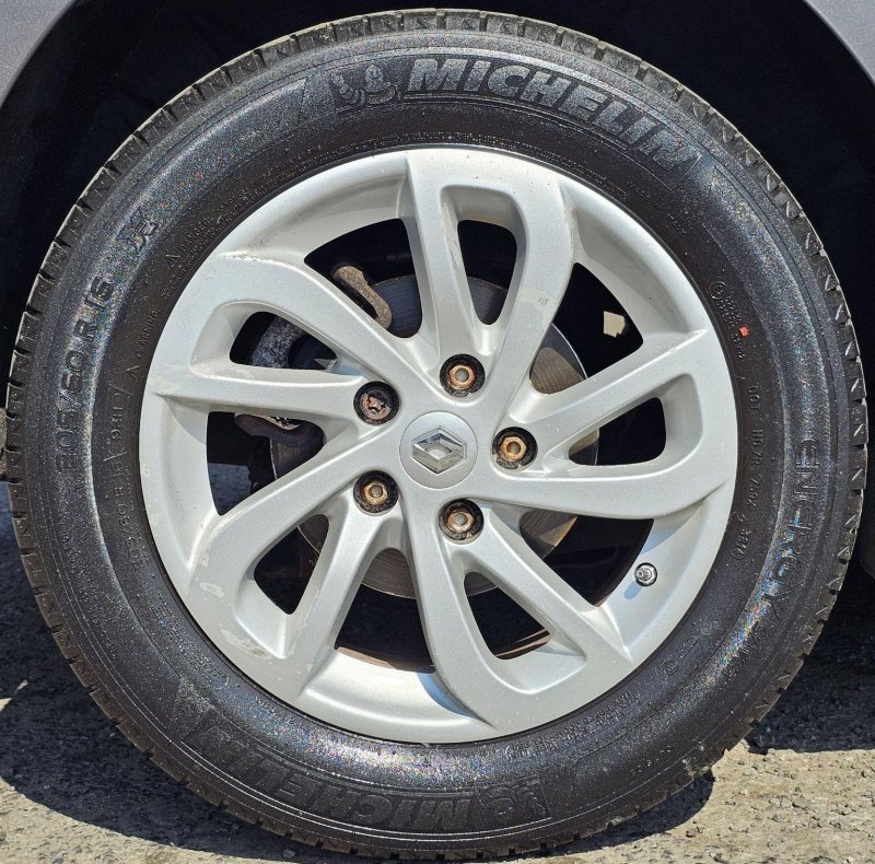 RENAULT SCENIC