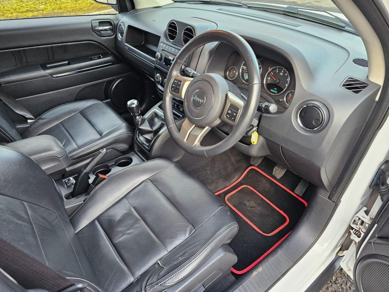 JEEP COMPASS