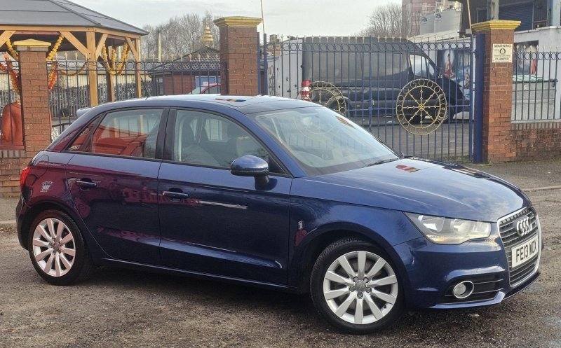 AUDI A1