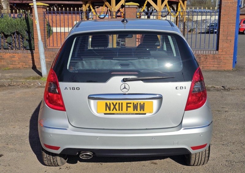 MERCEDES-BENZ A CLASS