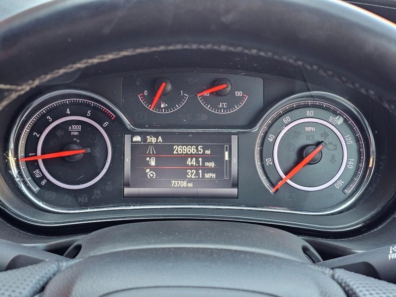 VAUXHALL INSIGNIA
