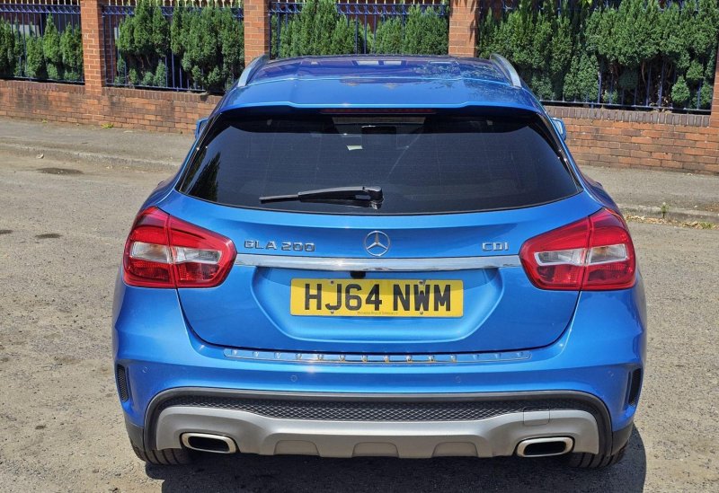 MERCEDES-BENZ GLA CLASS