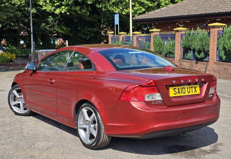 VOLVO C70
