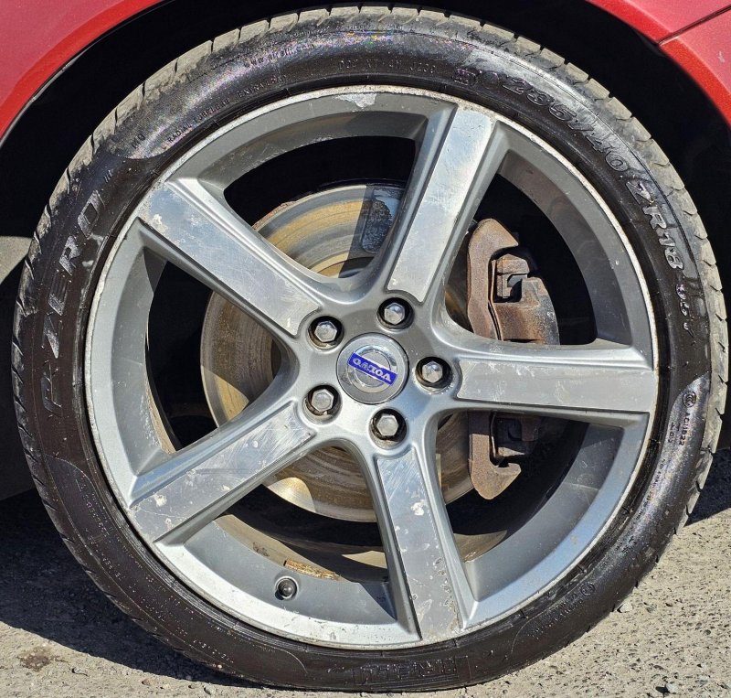 VOLVO C70