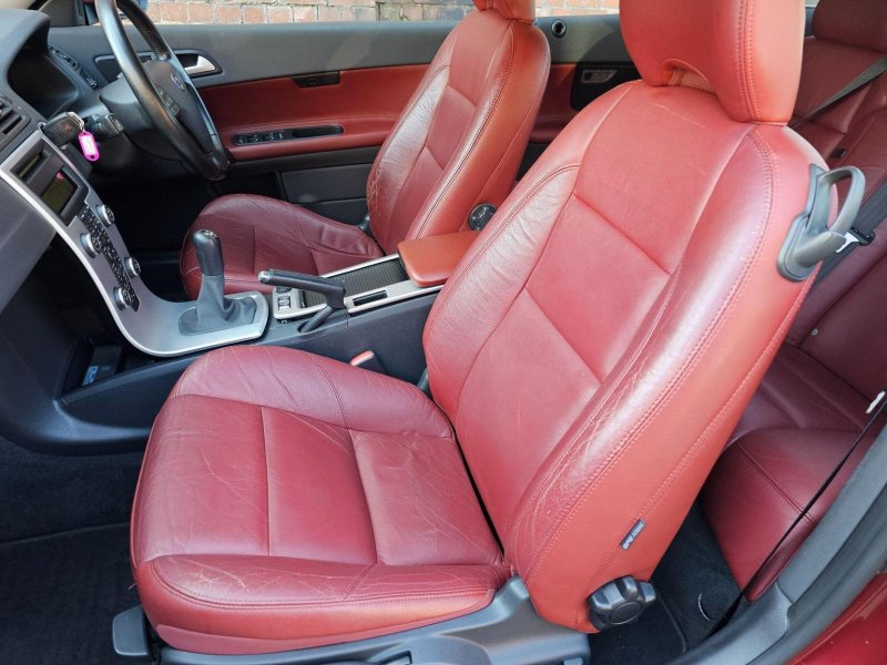 VOLVO C70