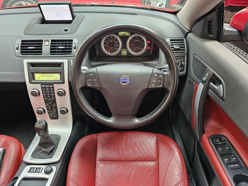 VOLVO C70