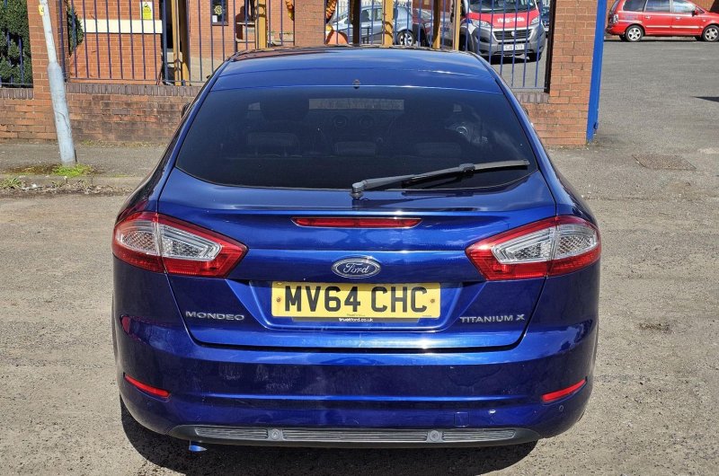 FORD MONDEO