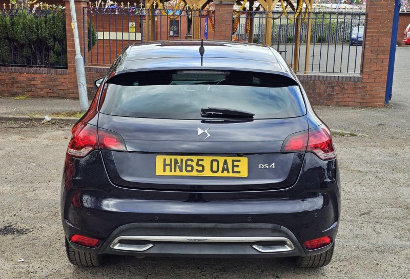 DS AUTOMOBILES DS 4