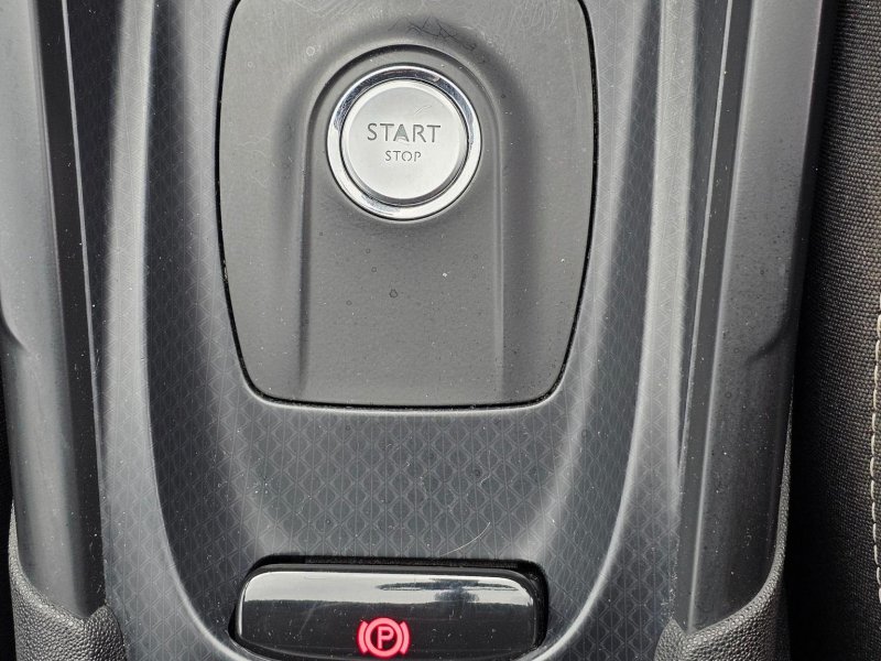 DS AUTOMOBILES DS 4