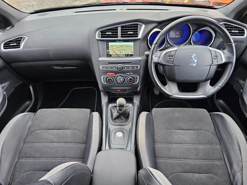 DS AUTOMOBILES DS 4